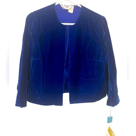 Vintage 1960/70’s‎ Sears Royal Blue Velvet Cropped Blazer Jacket NWT Size Small - Picture 1 of 6